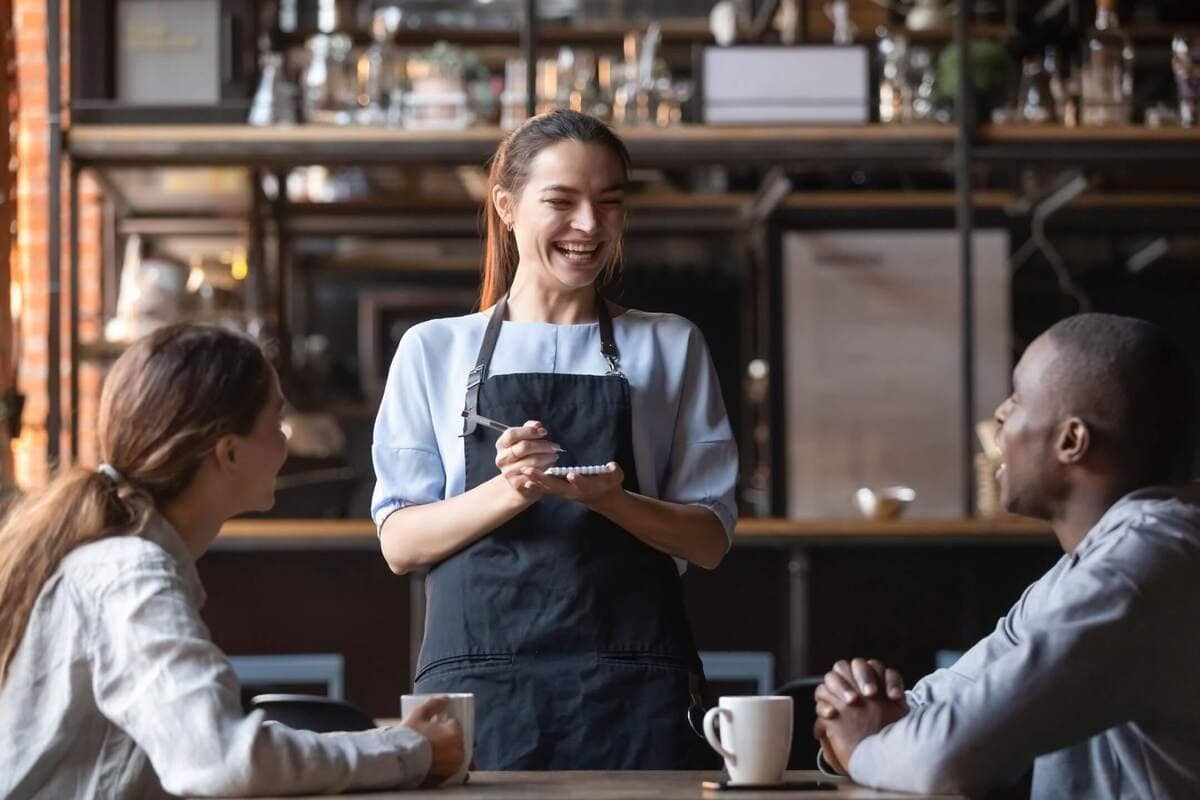 Exploring the world of guest services: from definitions to job descriptions